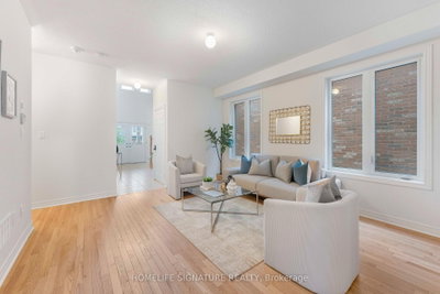 1211 Drinkle Crescent • Oshawa, ON photo 9