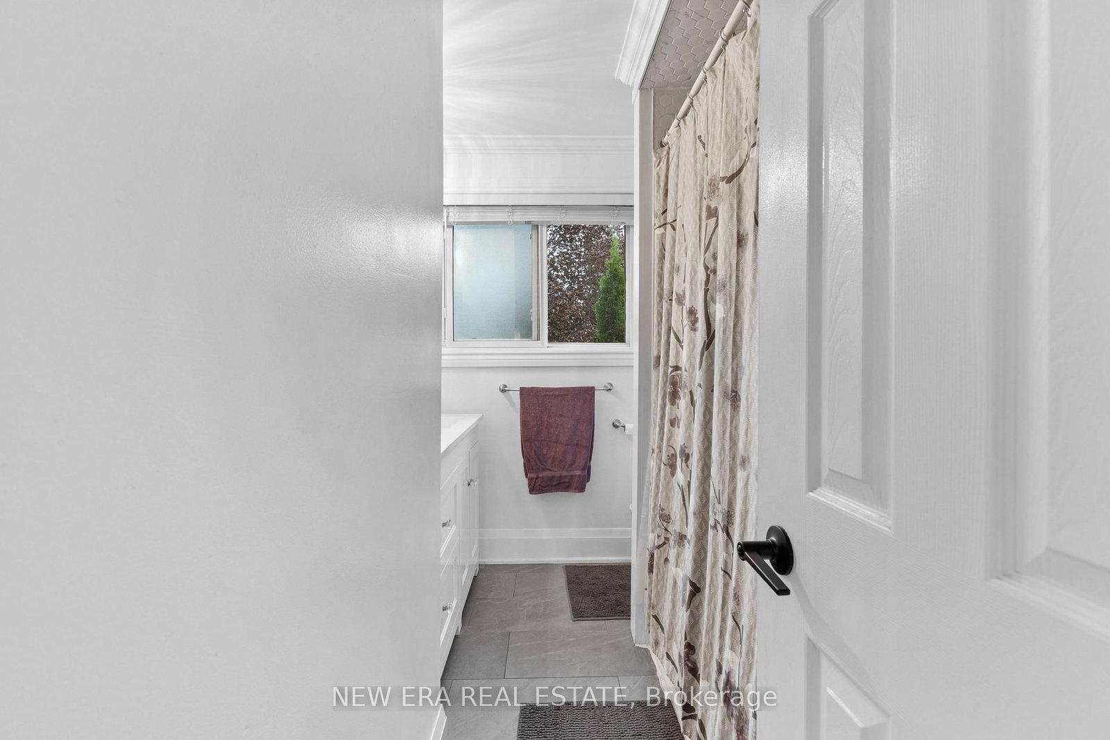 524 Carman Court • Oshawa, ON photo 13