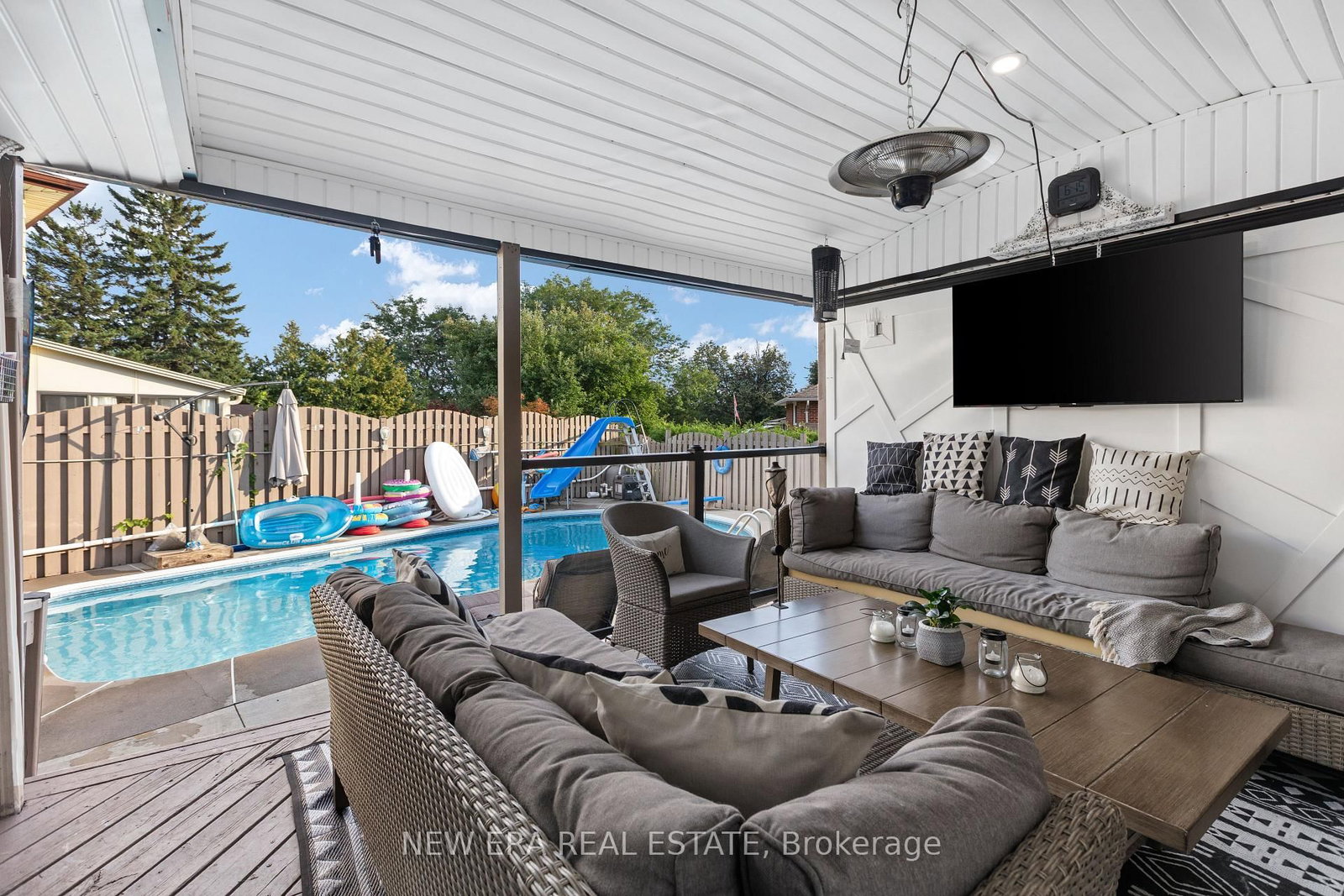 524 Carman Court • Oshawa, ON photo 26