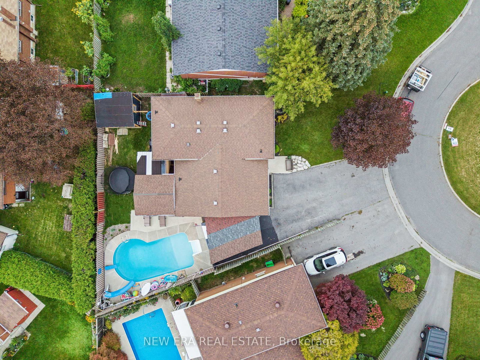 524 Carman Court • Oshawa, ON photo 33