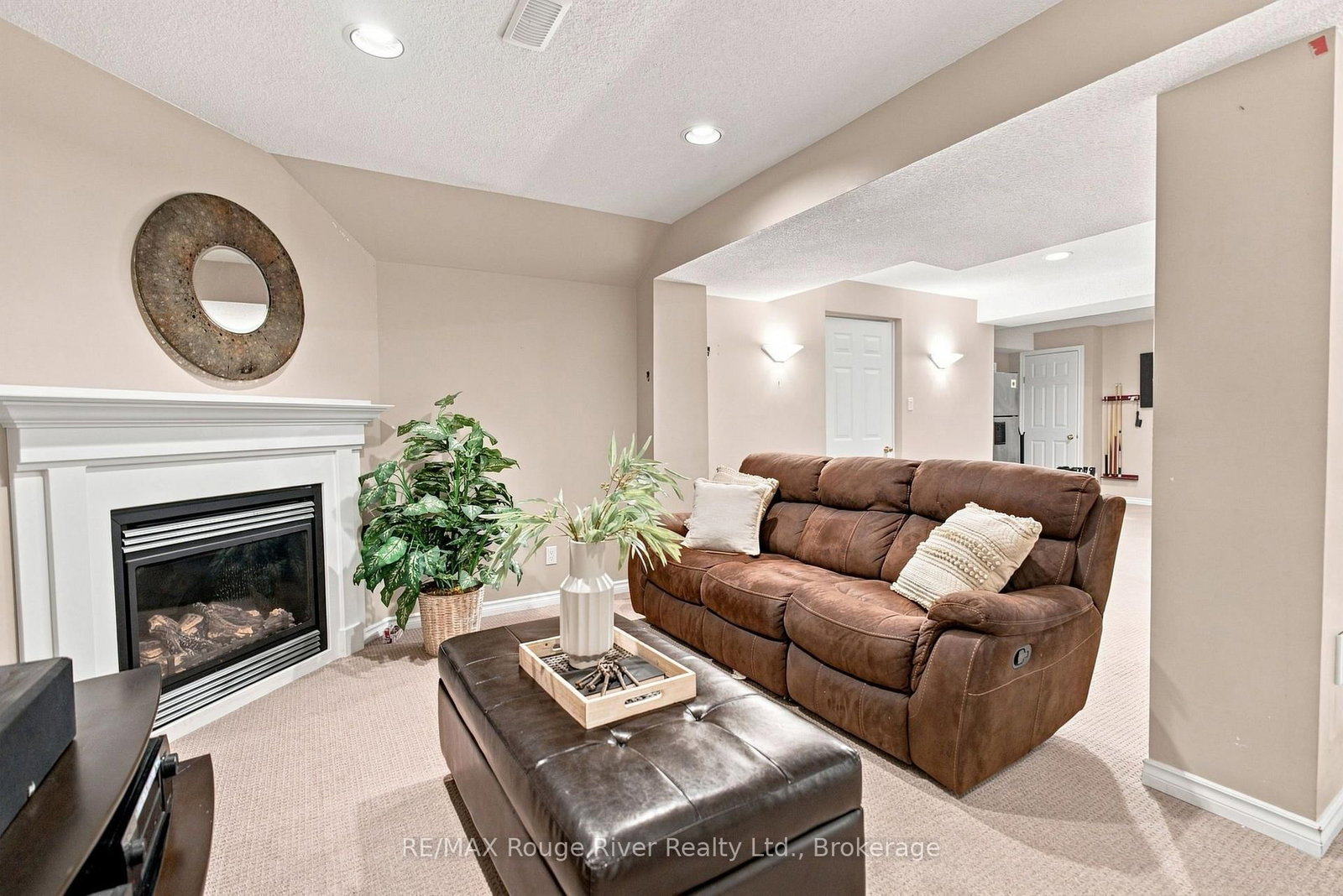 7 Lyndhurst Crescent • Whitby, ON photo 32
