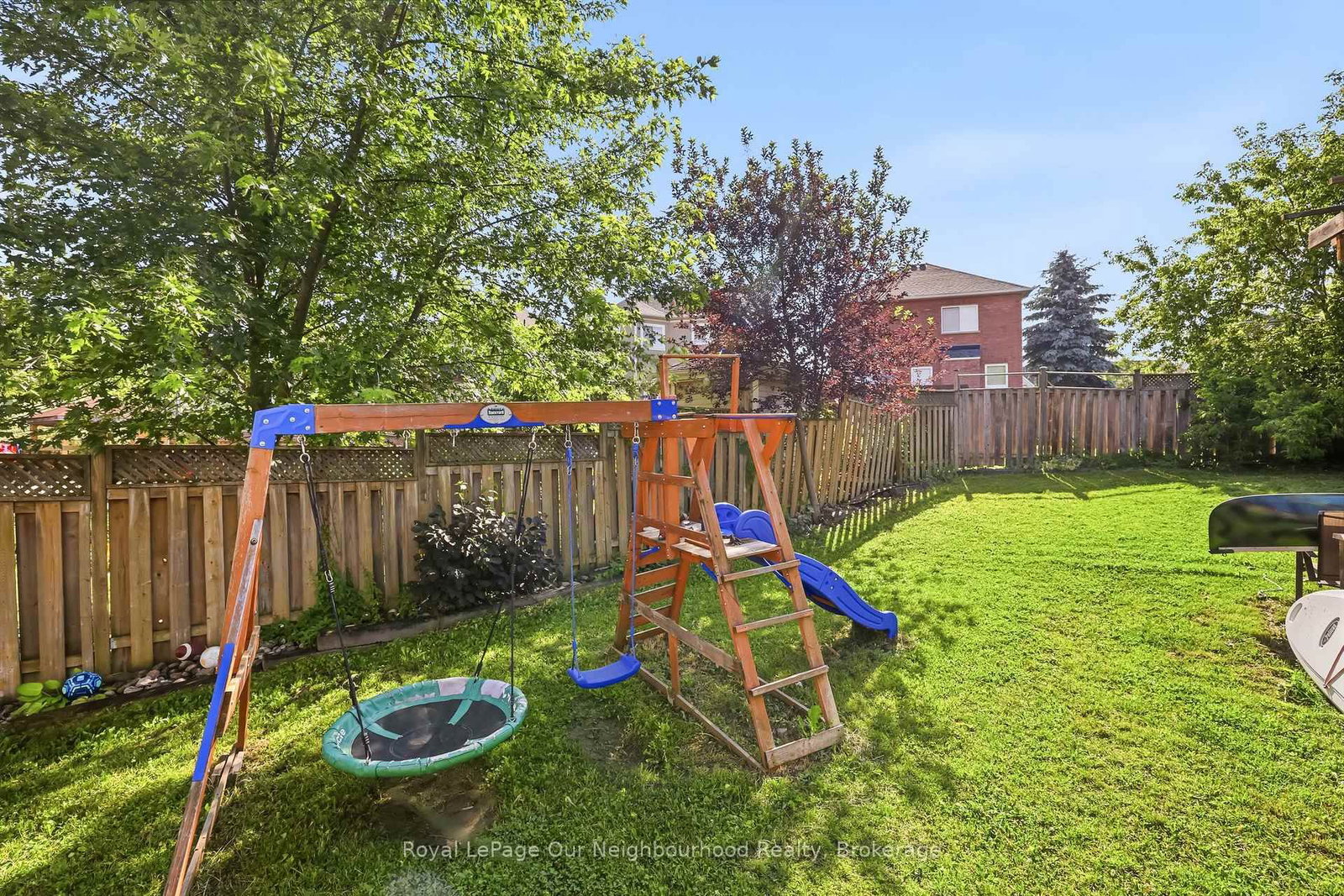 1296 Ravencliffe Court • Oshawa, ON photo 39