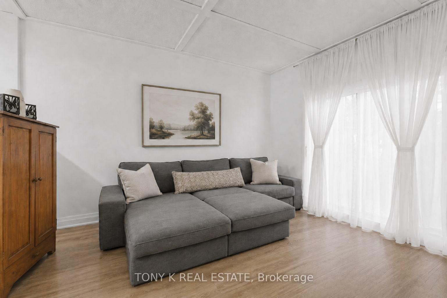 66 Frater Avenue • Toronto, ON photo 5