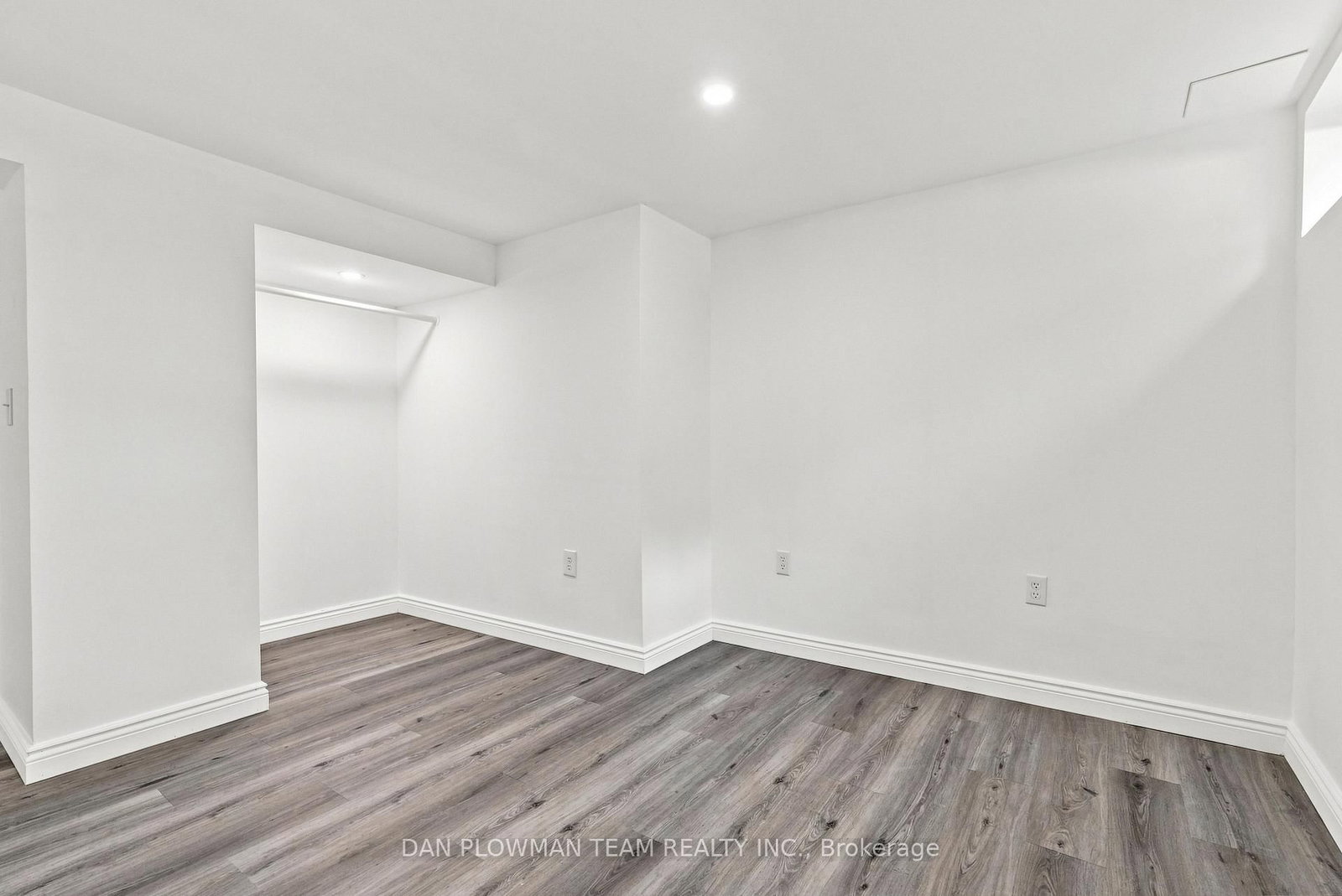 786 Mary Street N • Oshawa, ON photo 29