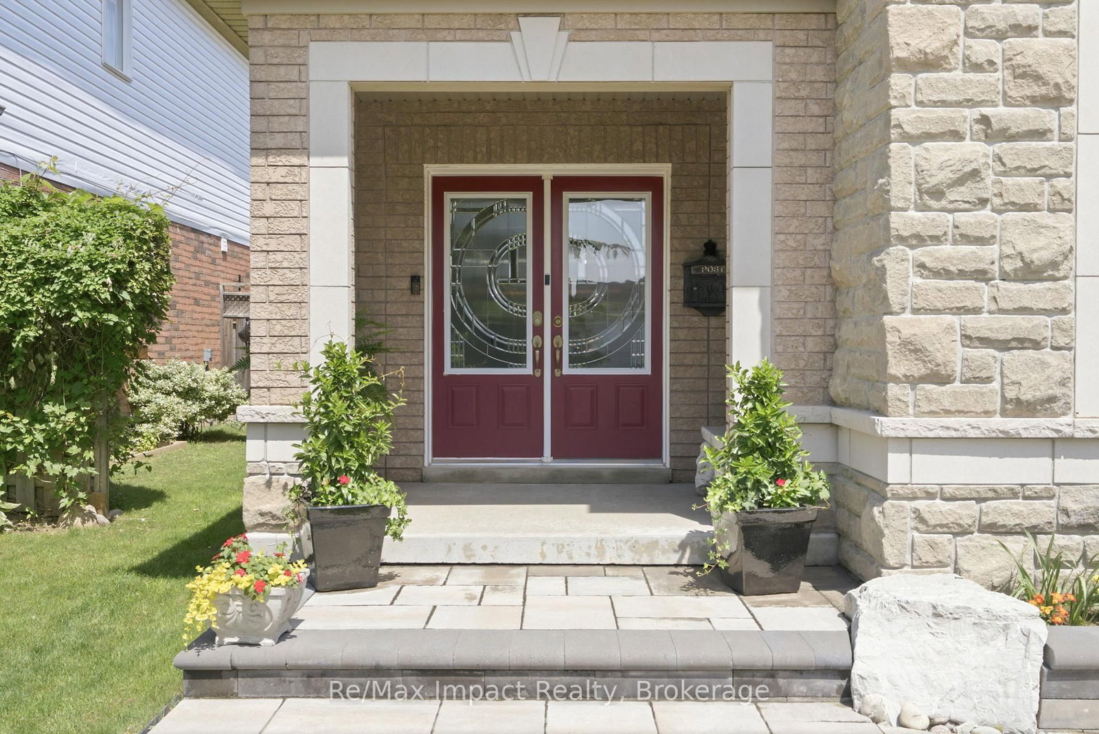17 Bradshaw Street • Clarington, ON photo 2