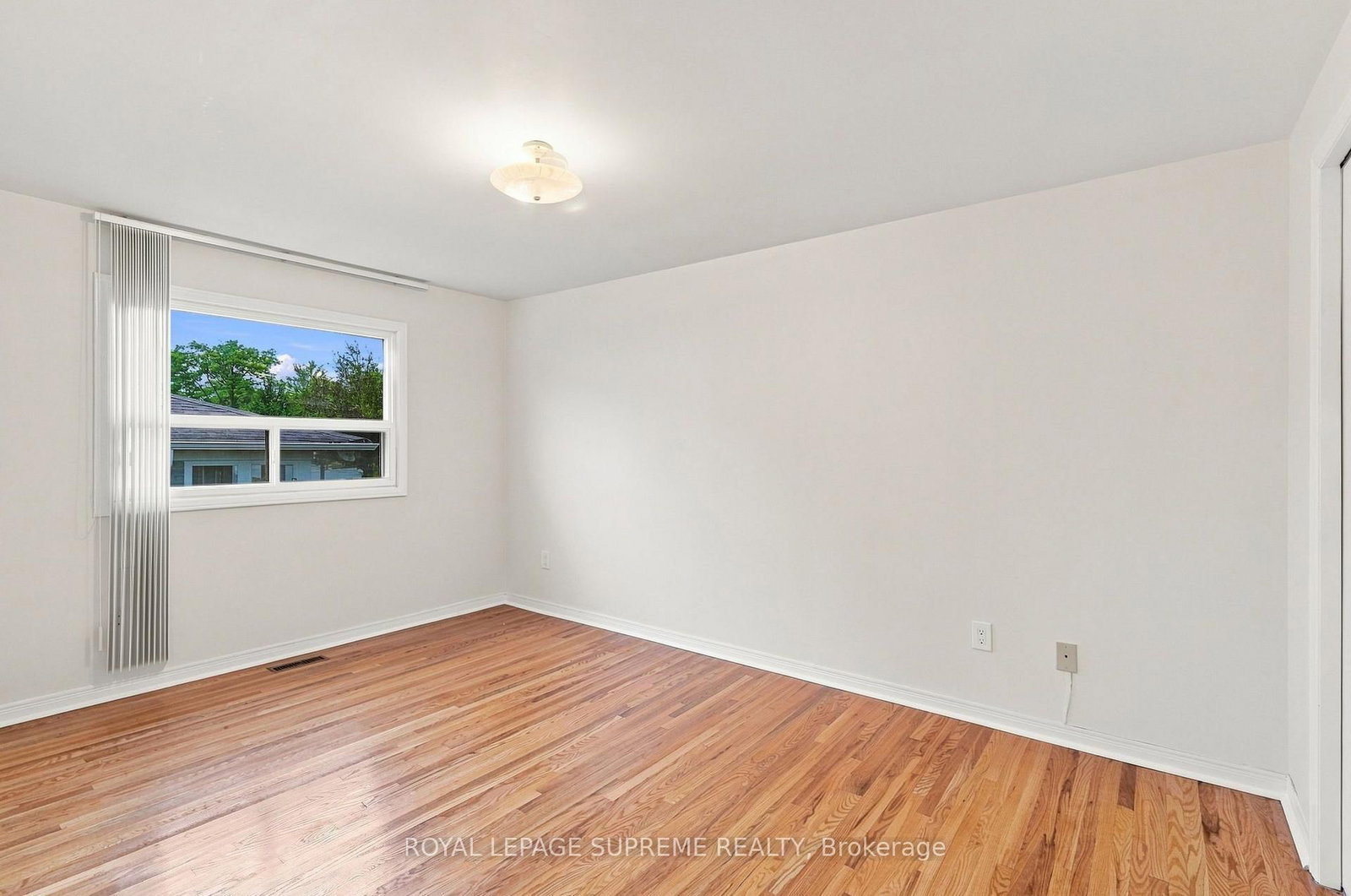129 Briarscross Boulevard • Toronto, ON photo 28