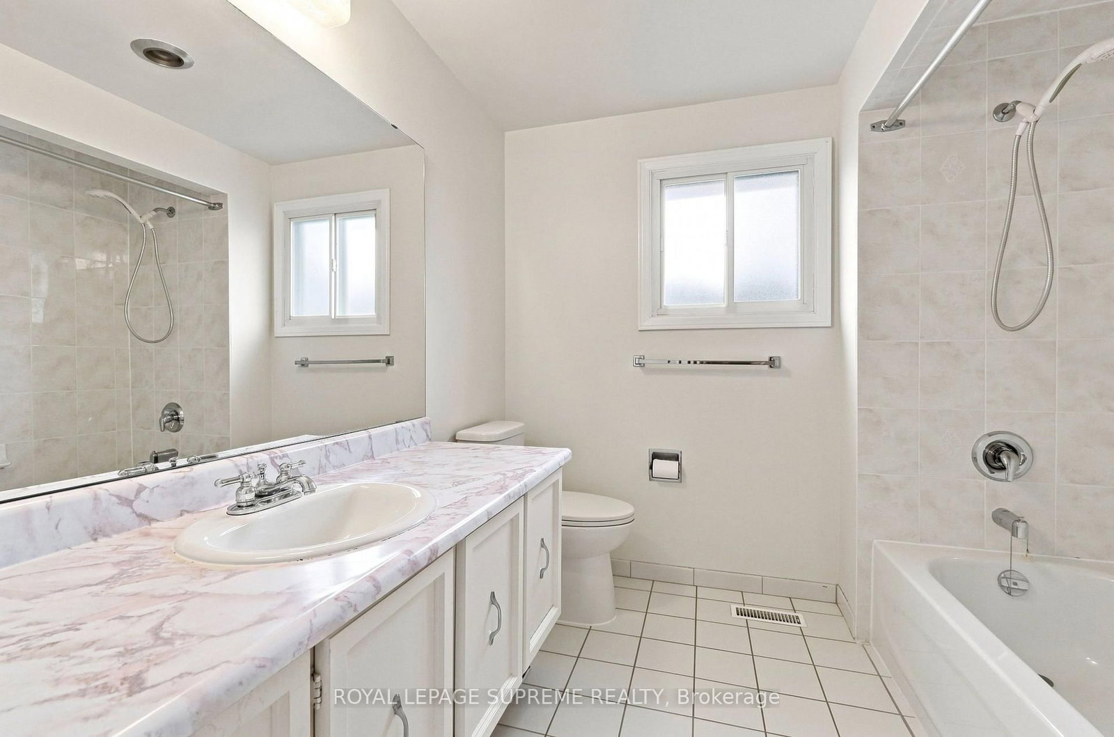 129 Briarscross Boulevard • Toronto, ON photo 32