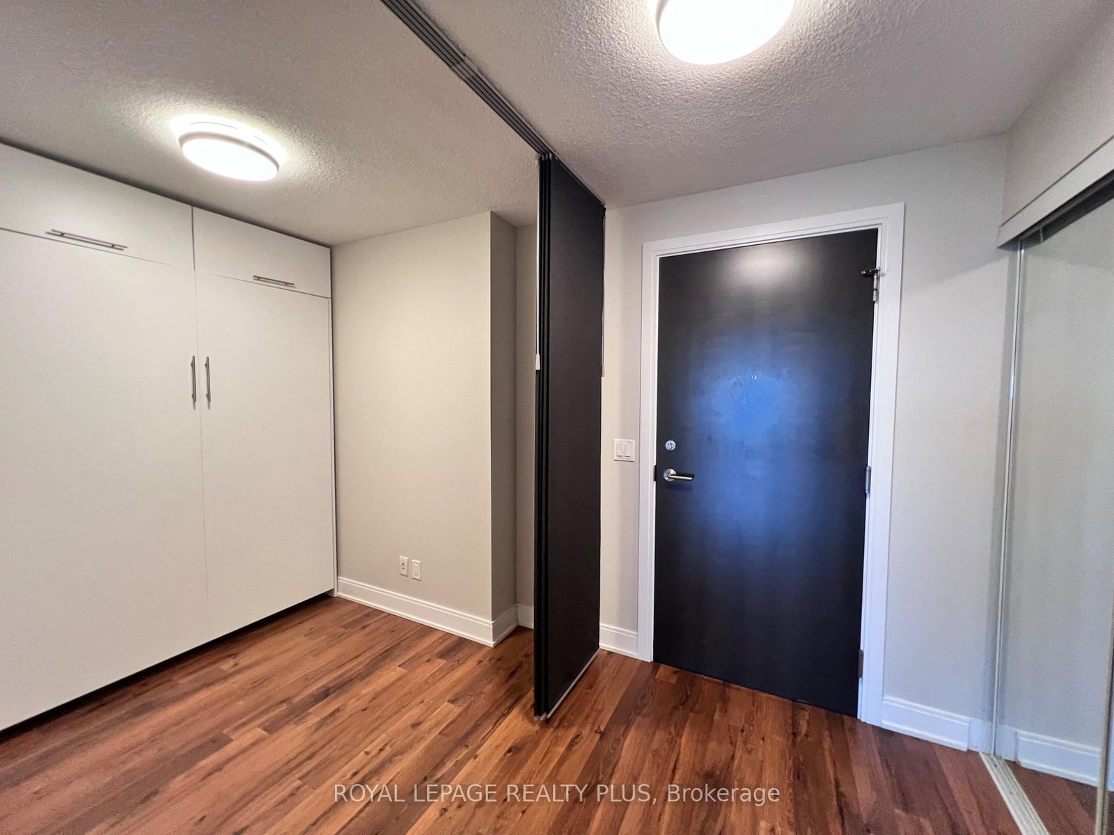 125 Village Green Square • #1602 • Toronto, ON photo 4