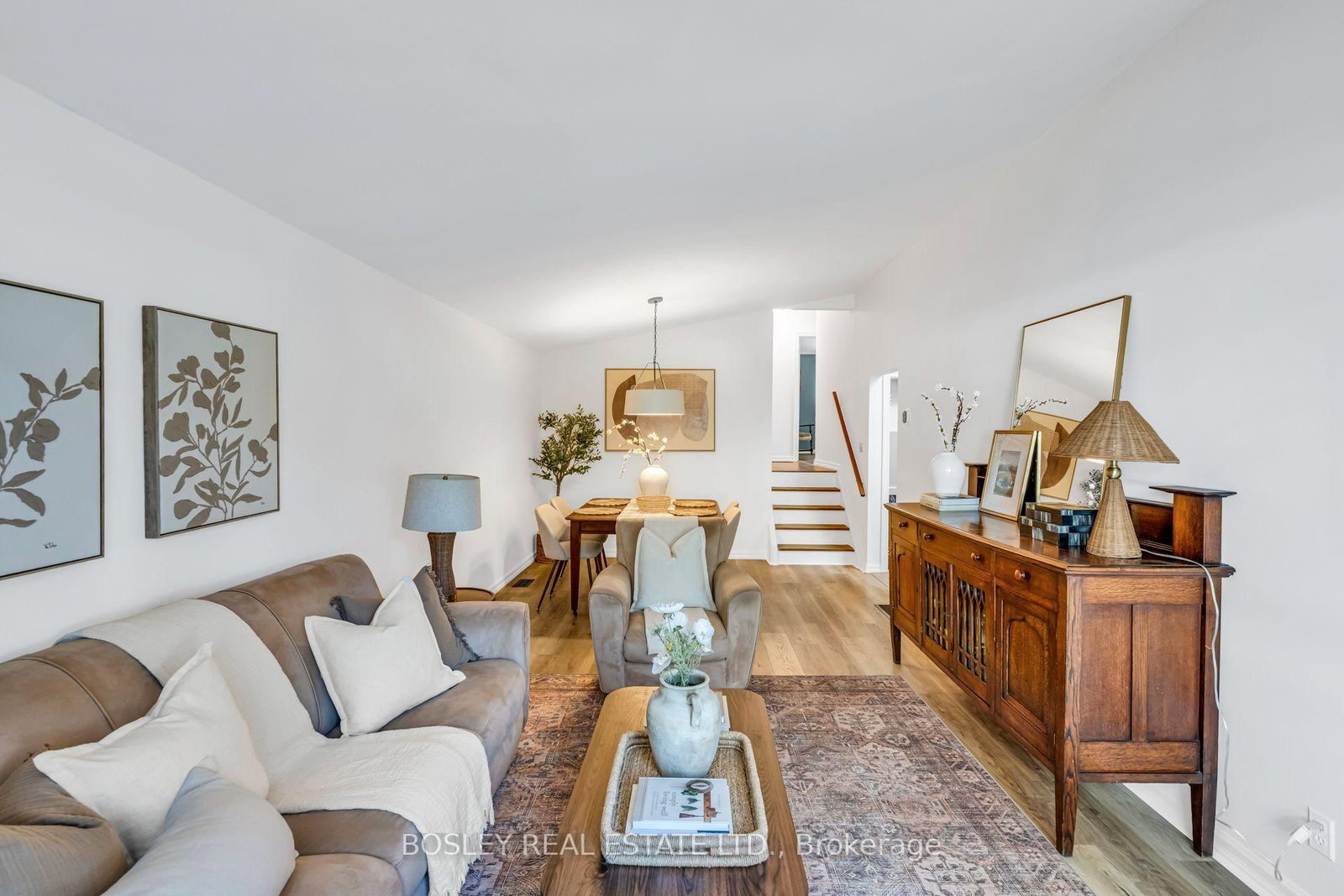 858 Modlin Road • Pickering, ON photo 9