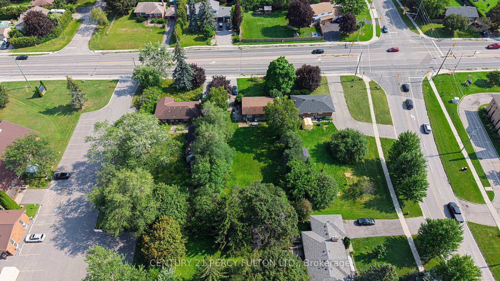 1910 Rossland Road E • Whitby, ON photo 11