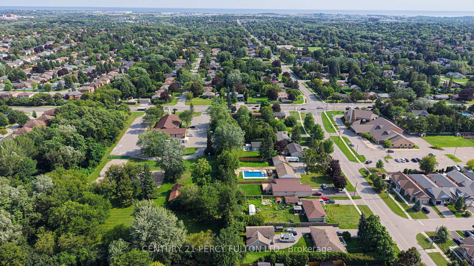1910 Rossland Road E • Whitby, ON photo 9