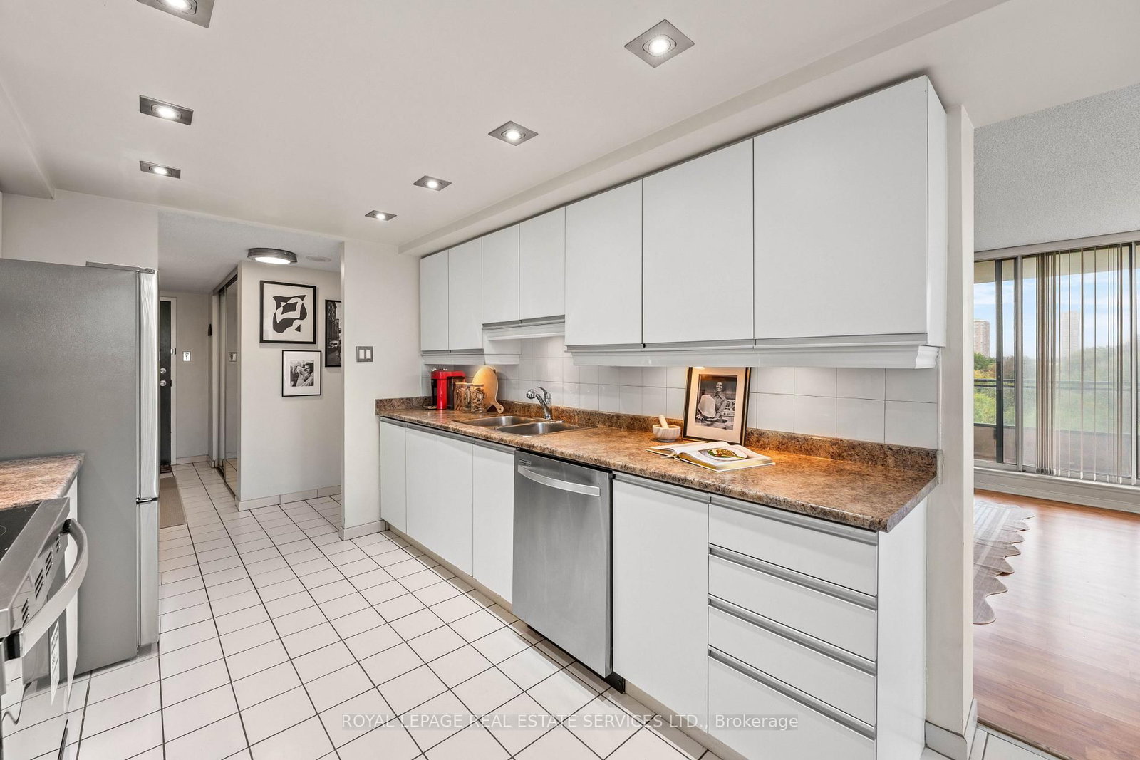 4725 Sheppard Avenue E • #413 • Toronto, ON photo 12