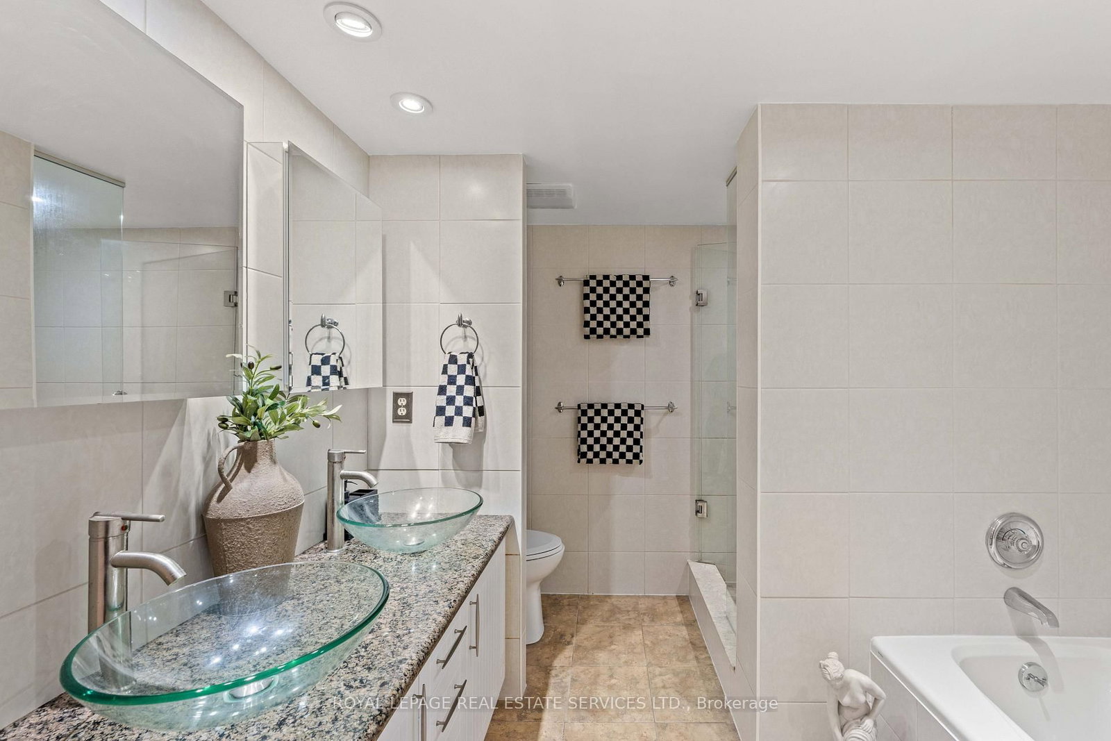 4725 Sheppard Avenue E • #413 • Toronto, ON photo 29