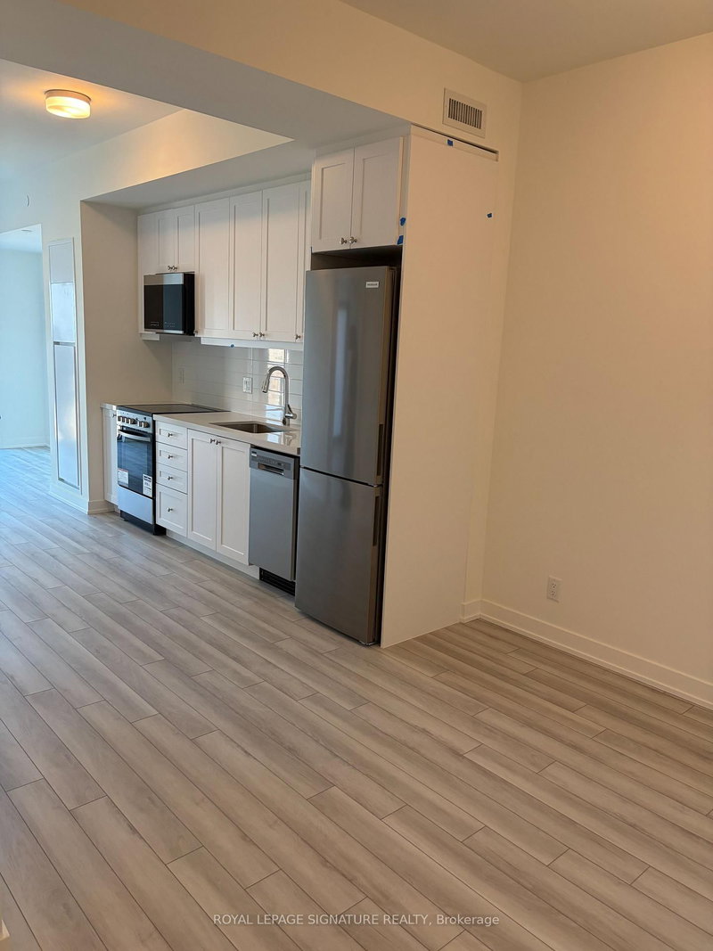 1104 - 51 Clarington Boulevard