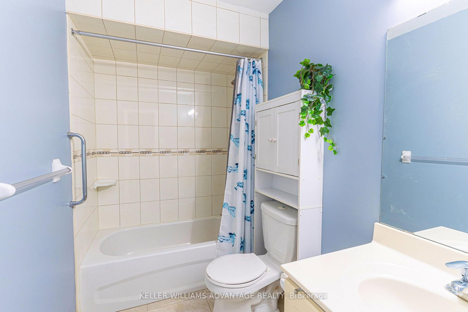 174 Homestead Road • Toronto, ON photo 13