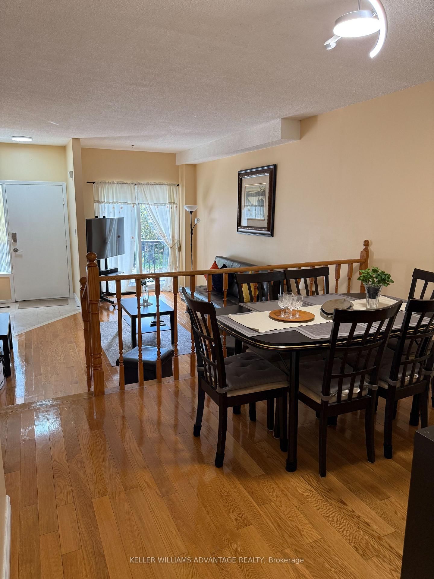 174 Homestead Road • Toronto, ON photo 4