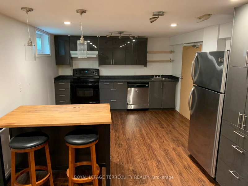 Lower - 319 Hillcroft Street