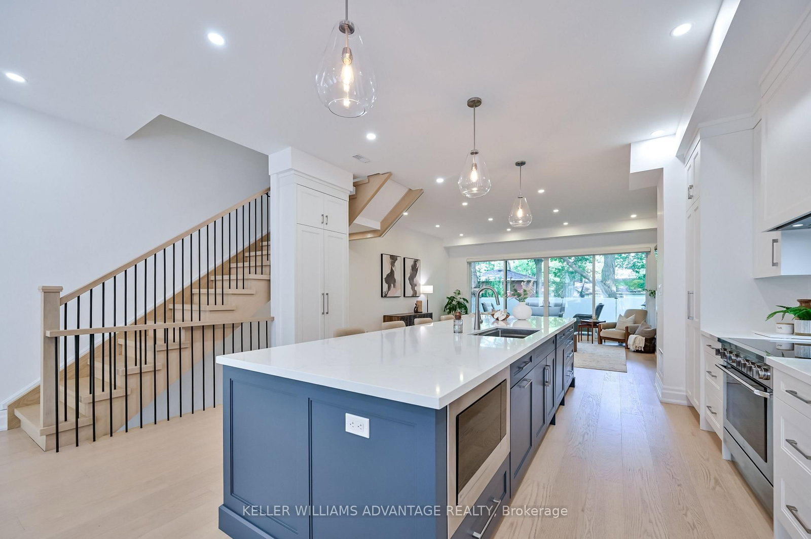 17 B Haig Avenue • Toronto, ON photo 19