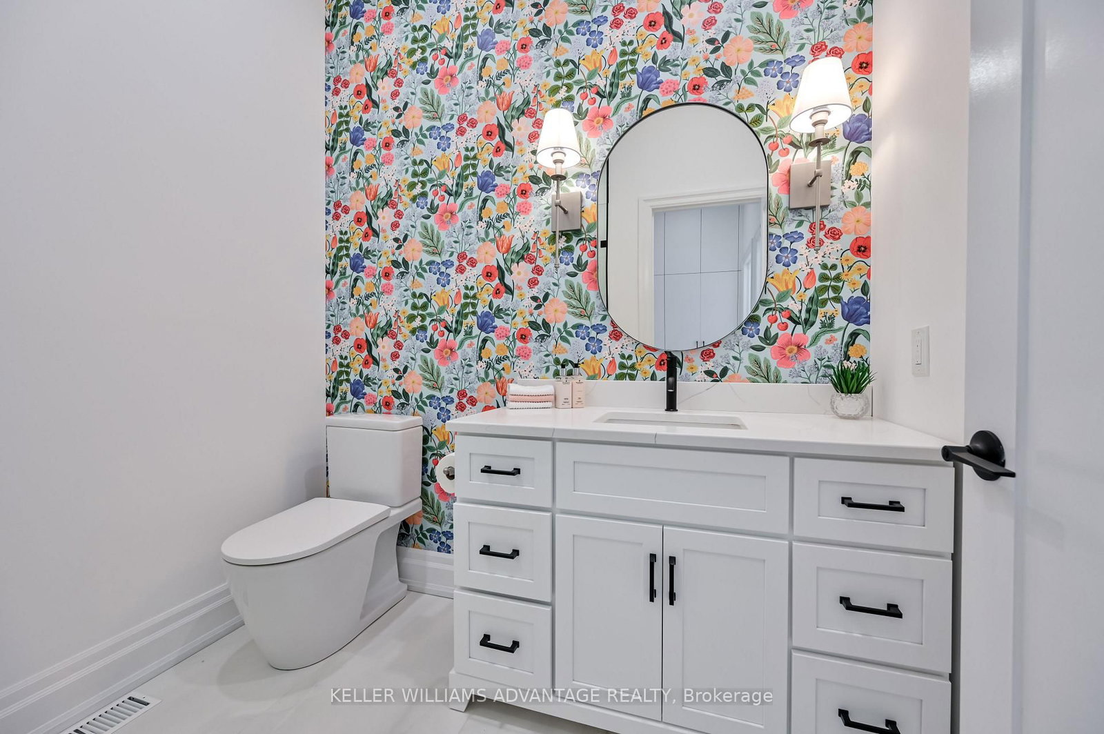 17 B Haig Avenue • Toronto, ON photo 30