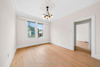 116 Summer Street • Oshawa, ON photo 7