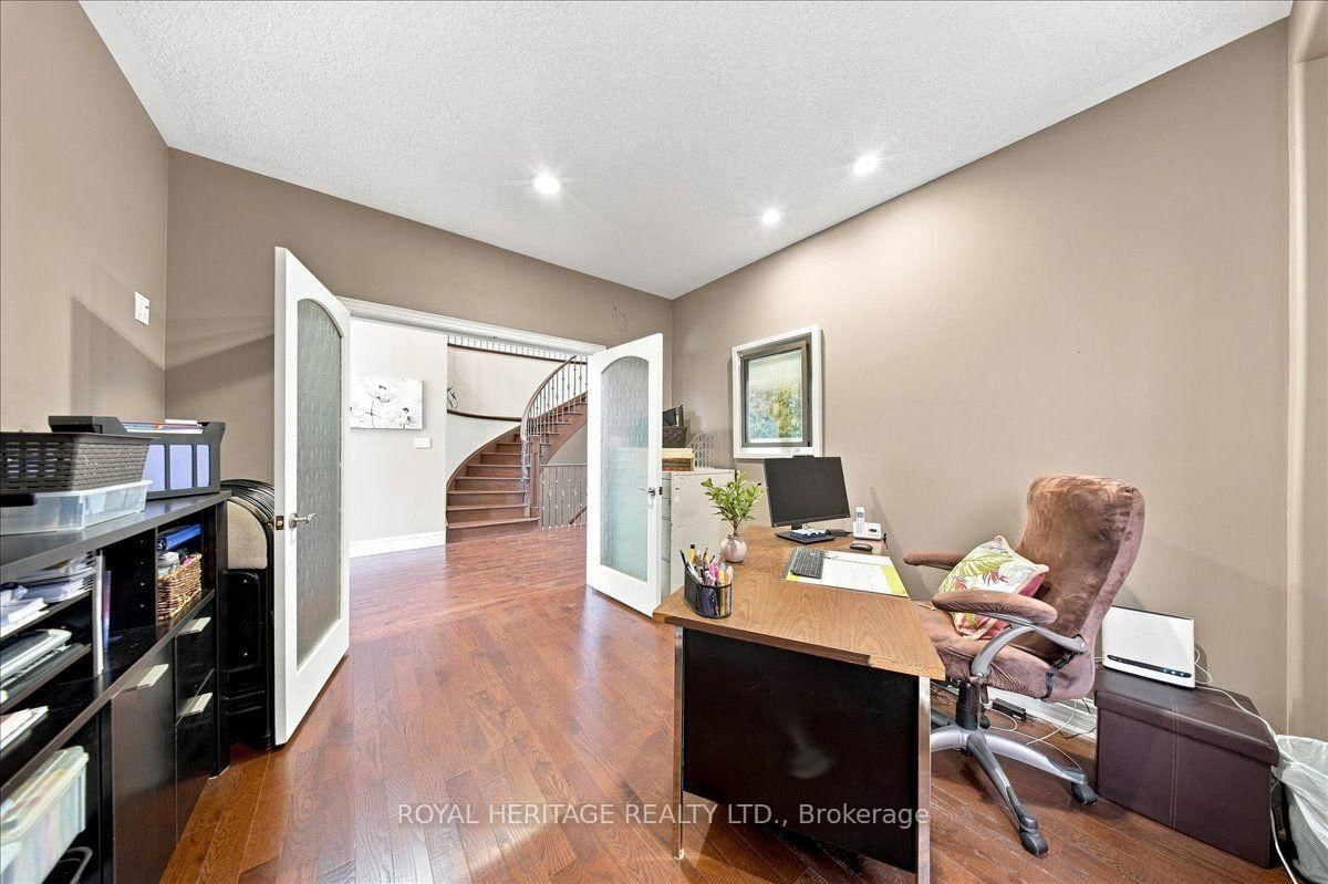840 Stevenson Road • Oshawa, ON photo 11