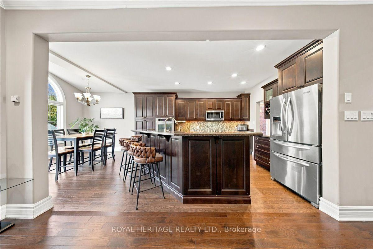 840 Stevenson Road • Oshawa, ON photo 18