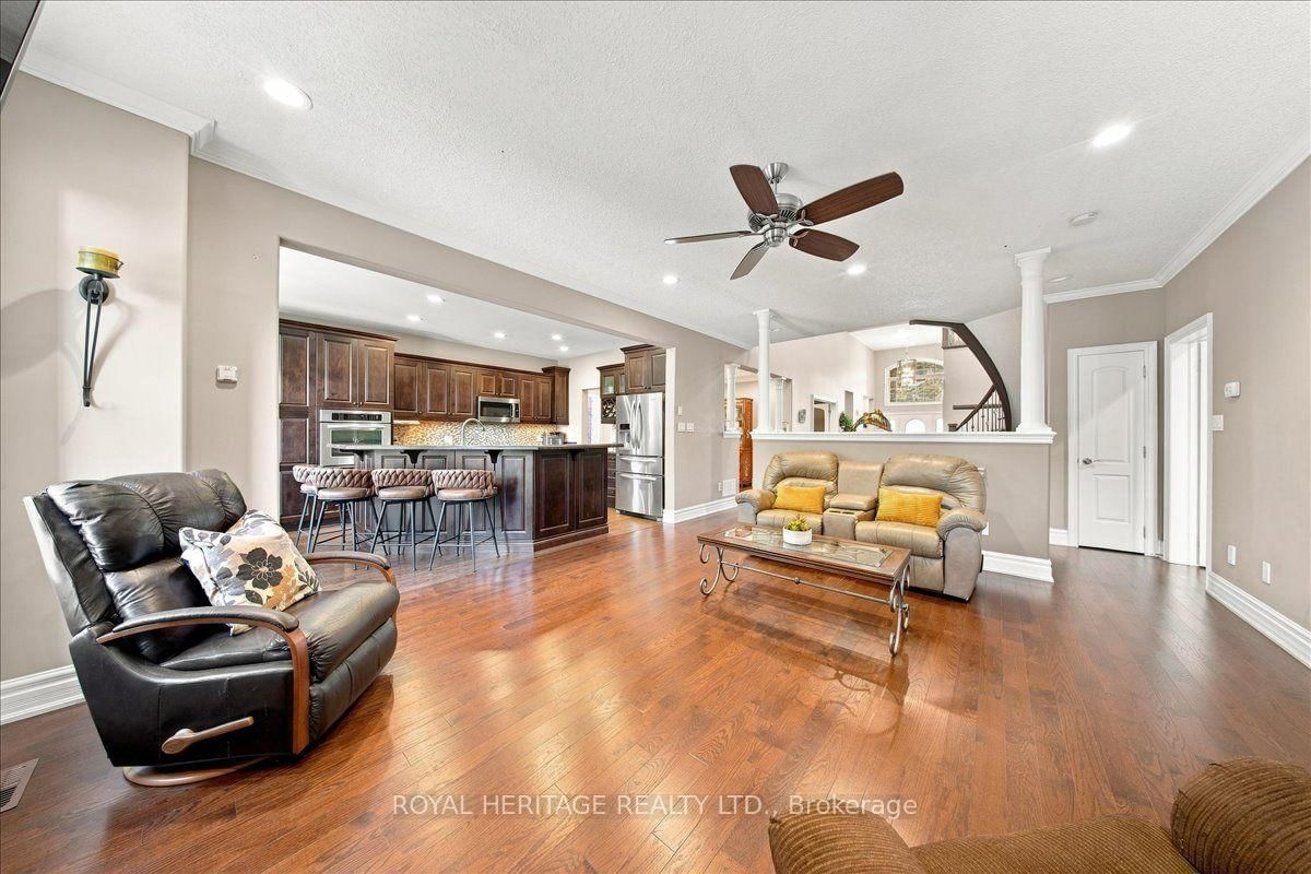 840 Stevenson Road • Oshawa, ON photo 20