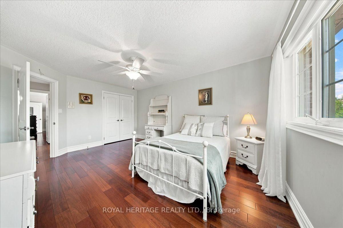 840 Stevenson Road • Oshawa, ON photo 37