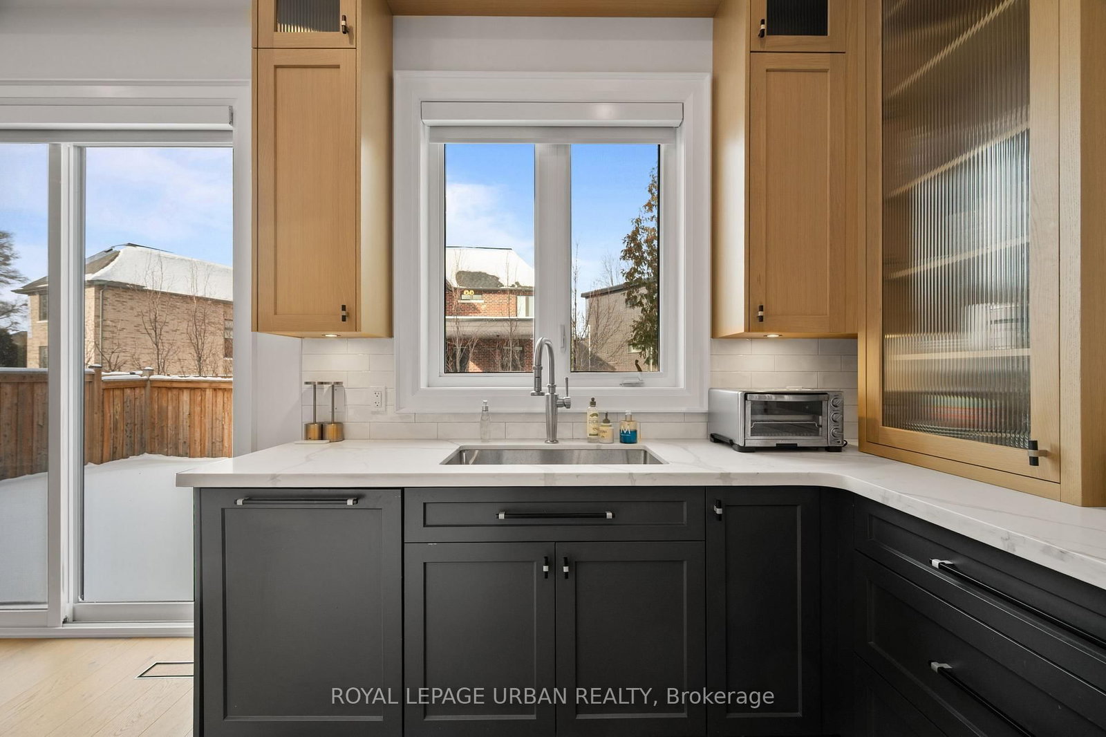 2540 St Clair Avenue E • Toronto, ON photo 15