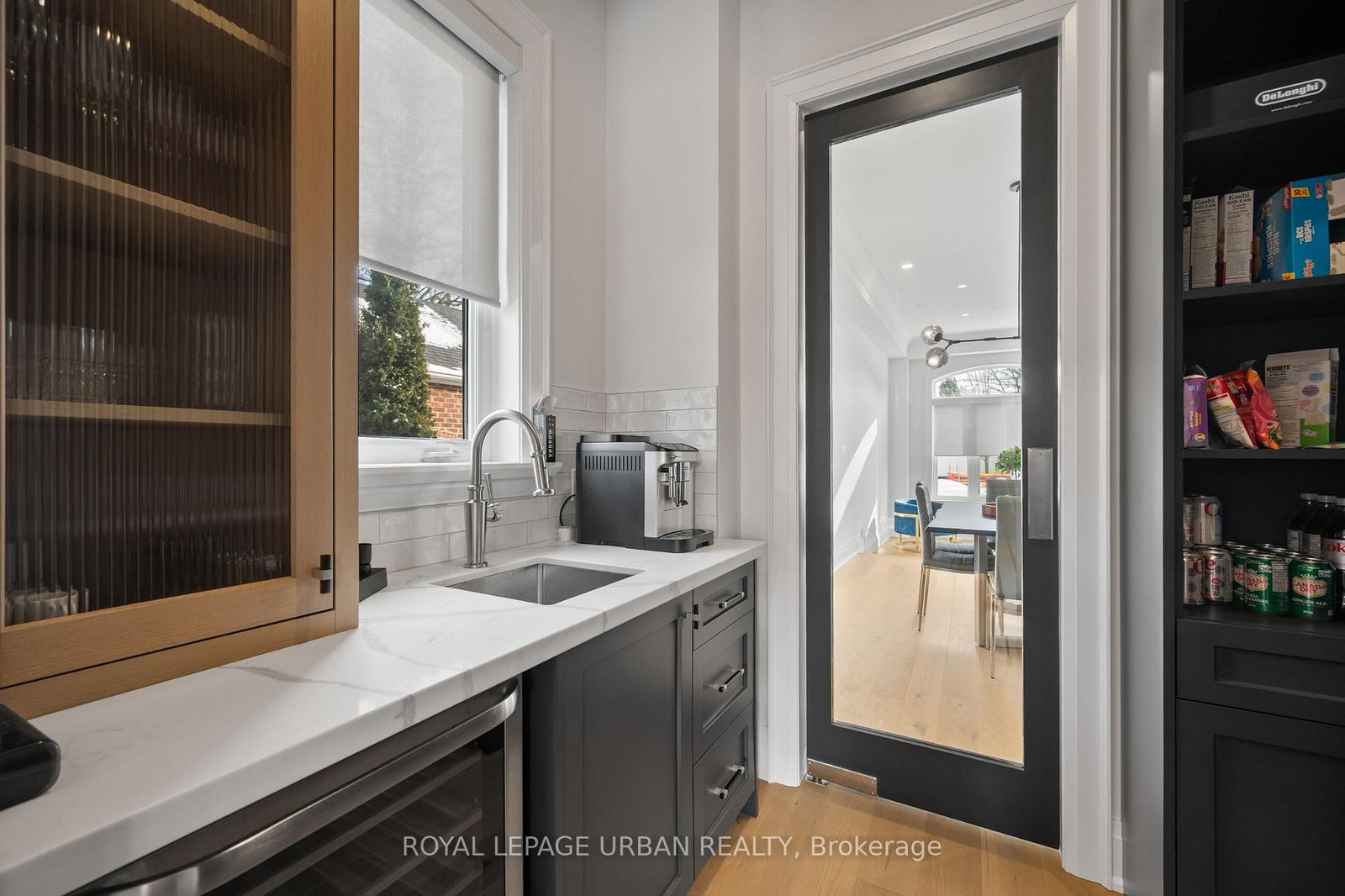 2540 St Clair Avenue E • Toronto, ON photo 16