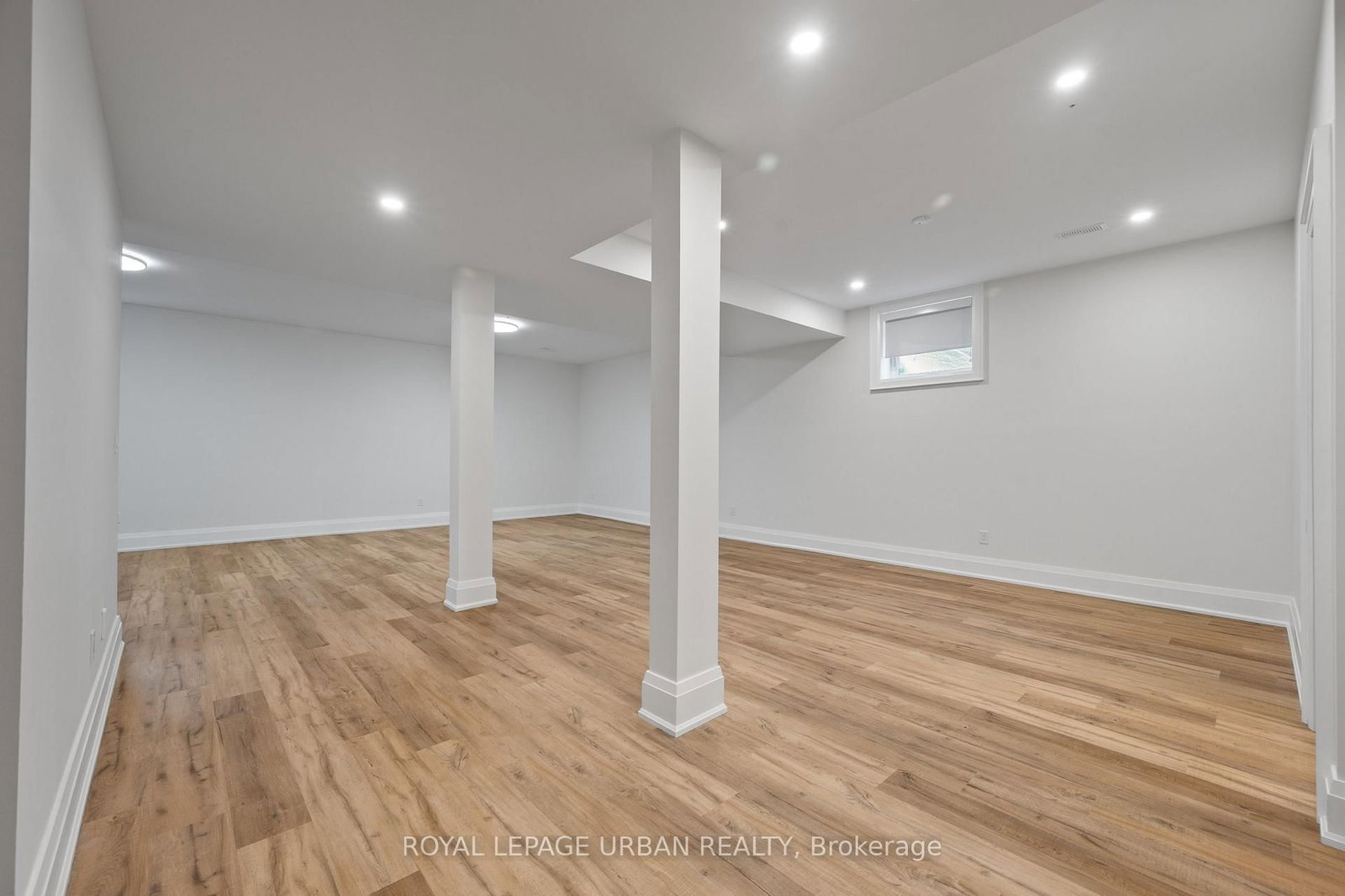 2540 St Clair Avenue E • Toronto, ON photo 43