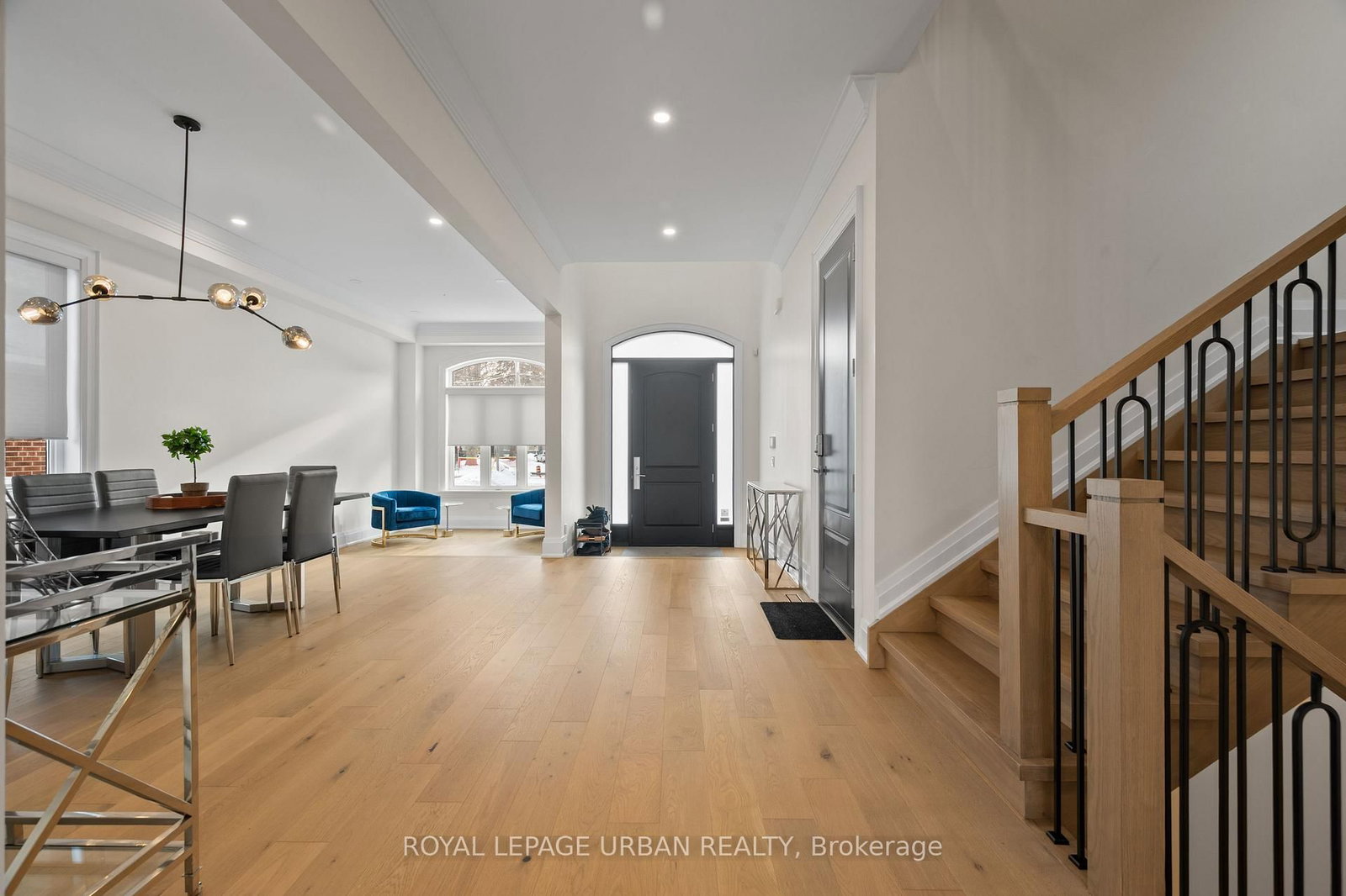 2540 St Clair Avenue E • Toronto, ON photo 5