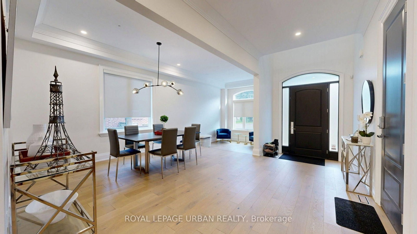2540 St Clair Avenue E • Toronto, ON photo 6