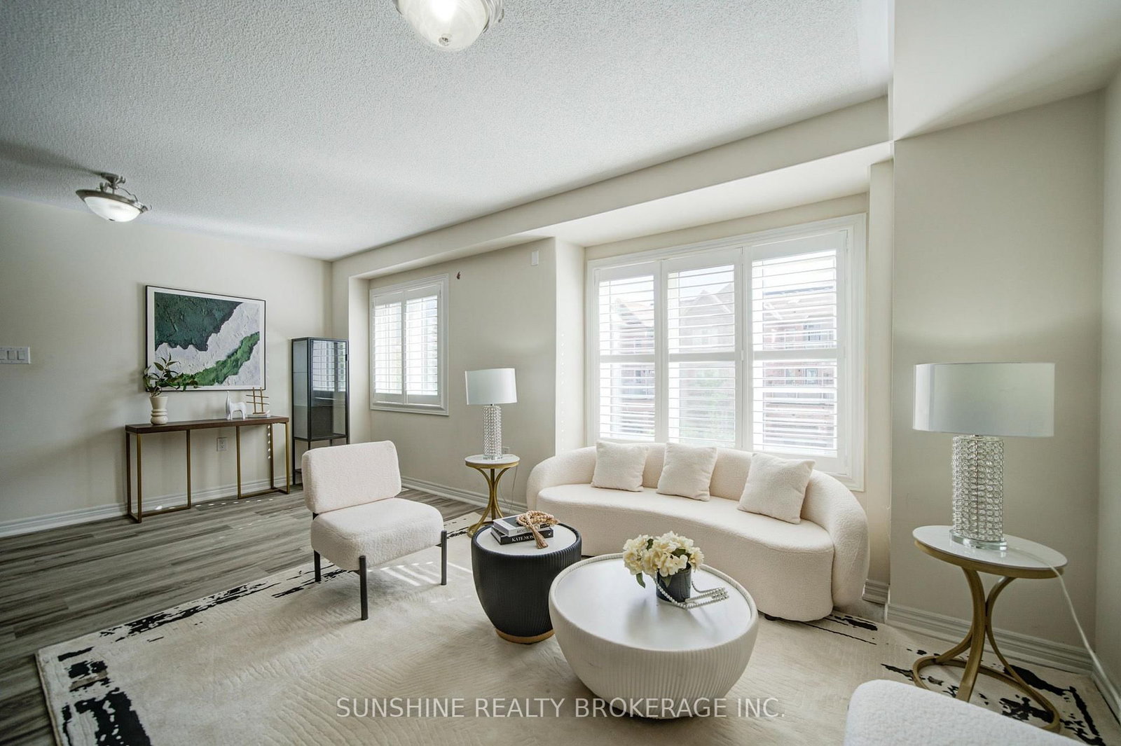 40 PRINGDALE GARDENS Circle • Toronto, ON photo 18