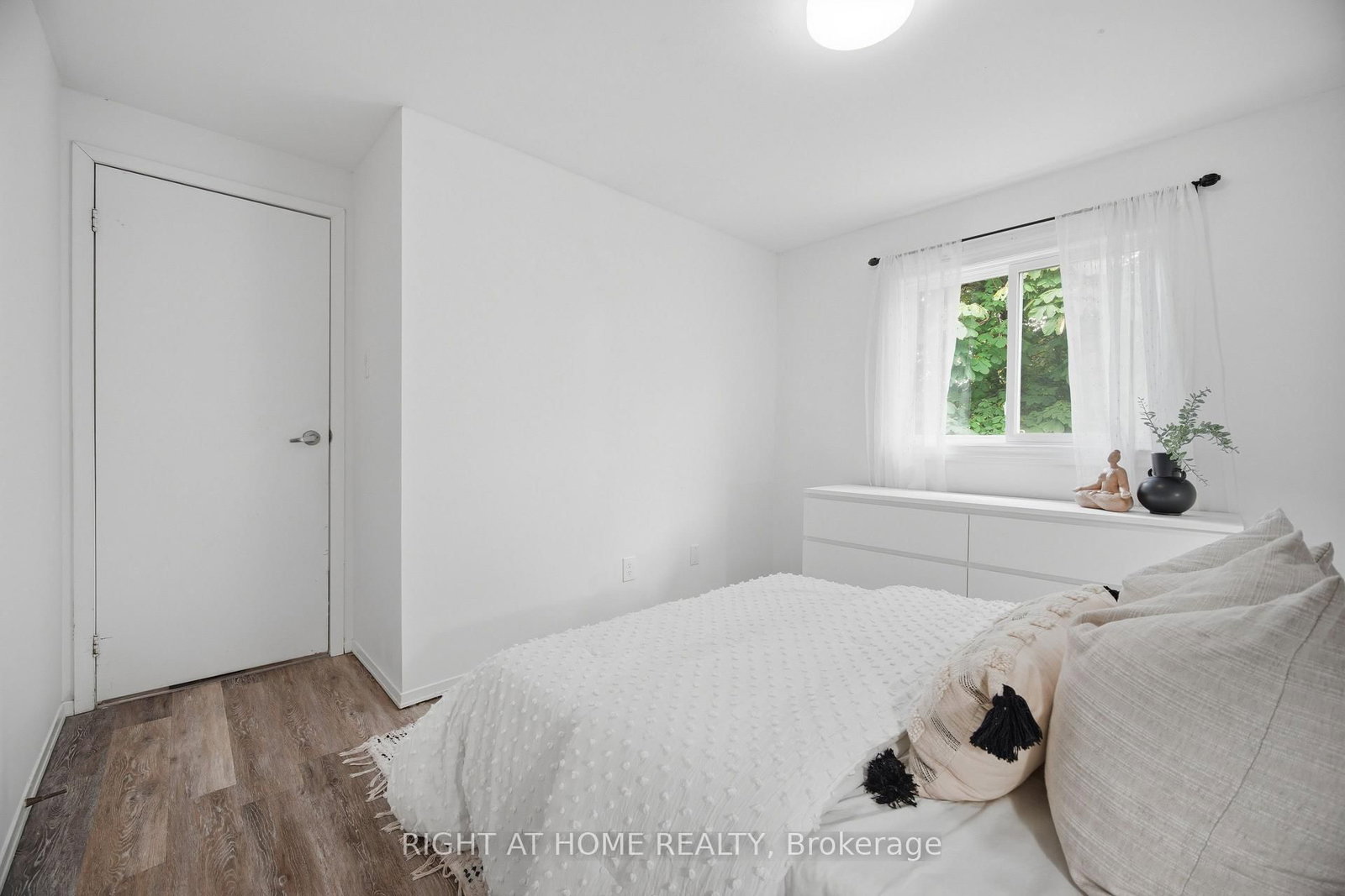 21 Dobson Drive • Ajax, ON photo 24