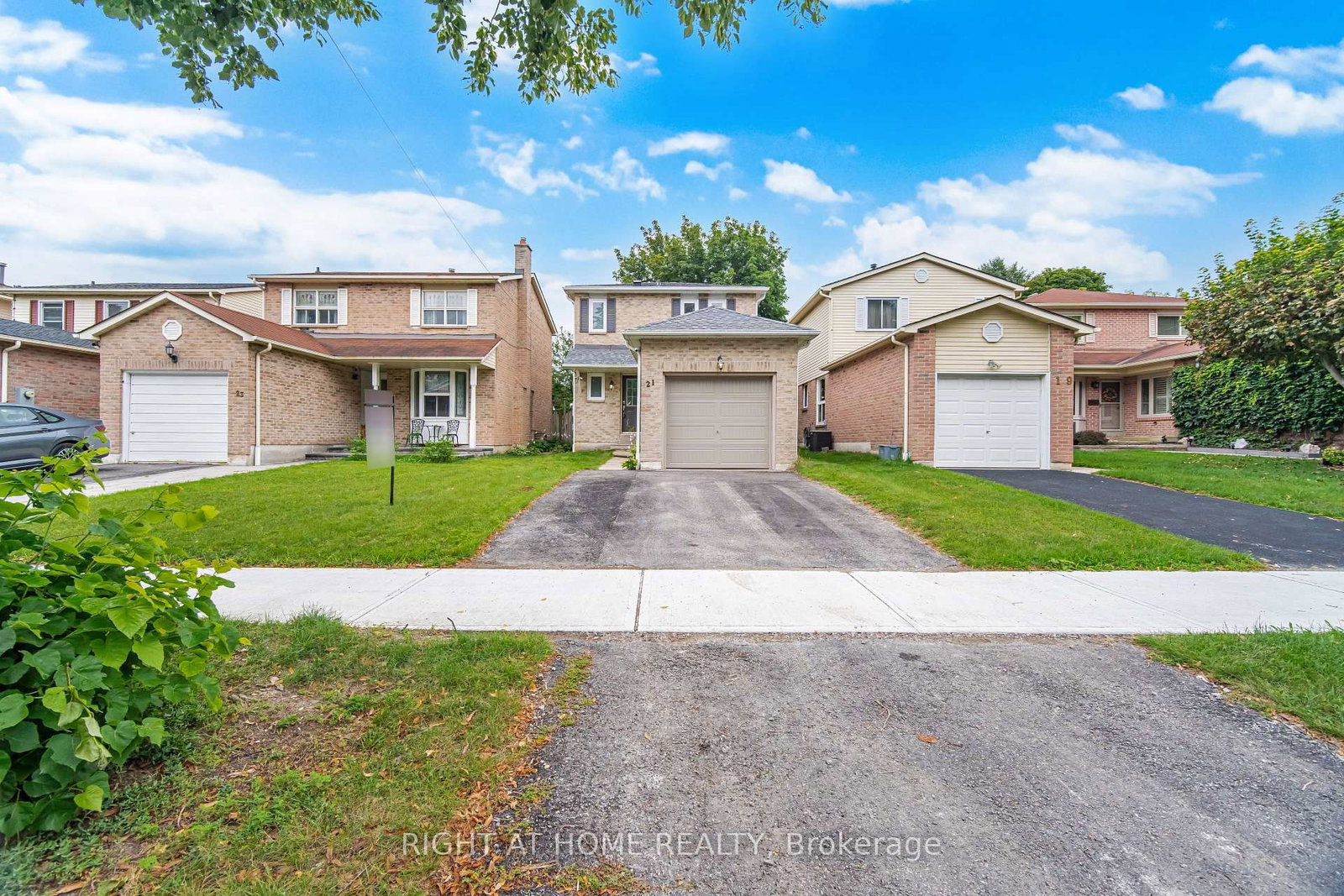 21 Dobson Drive • Ajax, ON photo 41