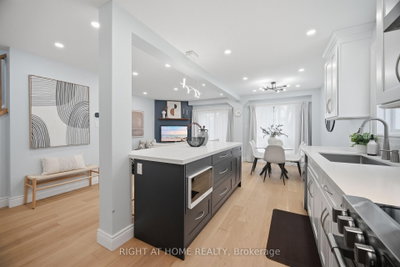 21 Dobson Drive • Ajax, ON photo 8