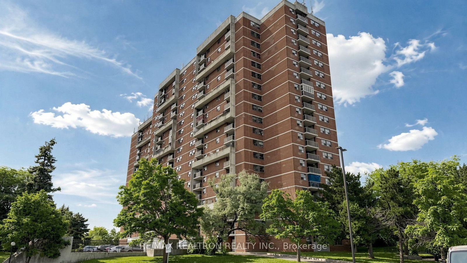 100 Wingarden Court • #1011 • Toronto, ON photo 2