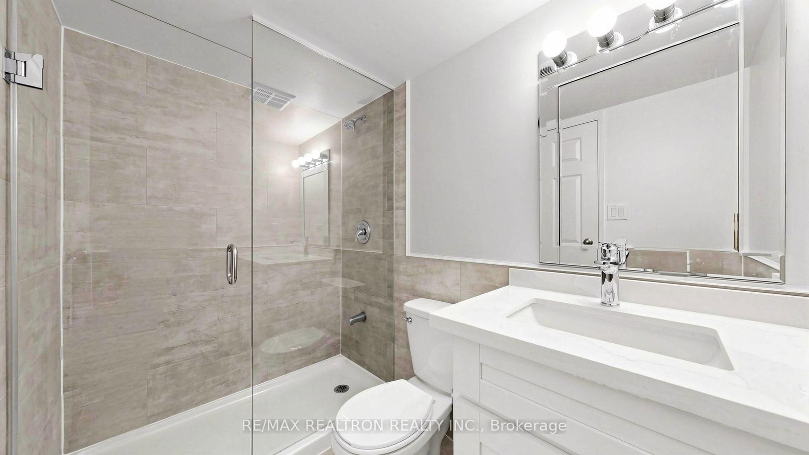 100 Wingarden Court • #1011 • Toronto, ON photo 23