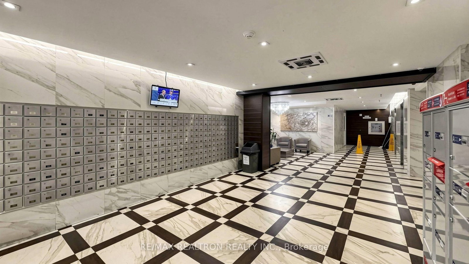 100 Wingarden Court • #1011 • Toronto, ON photo 5