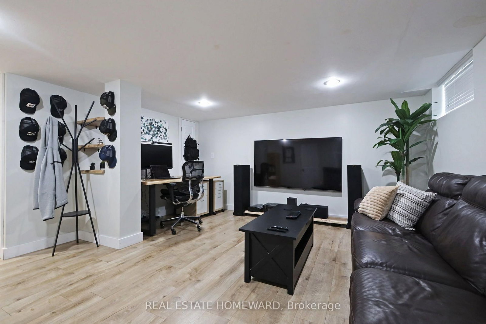 68 Elmer Avenue • Toronto, ON photo 42
