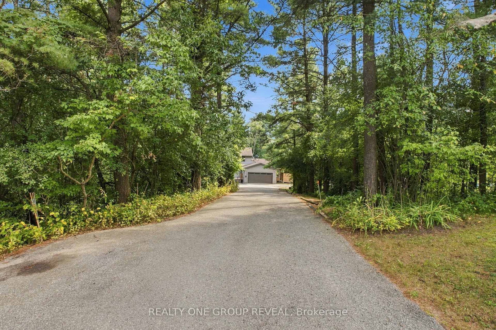 2163 Boundary Road • Clarington, ON photo 2