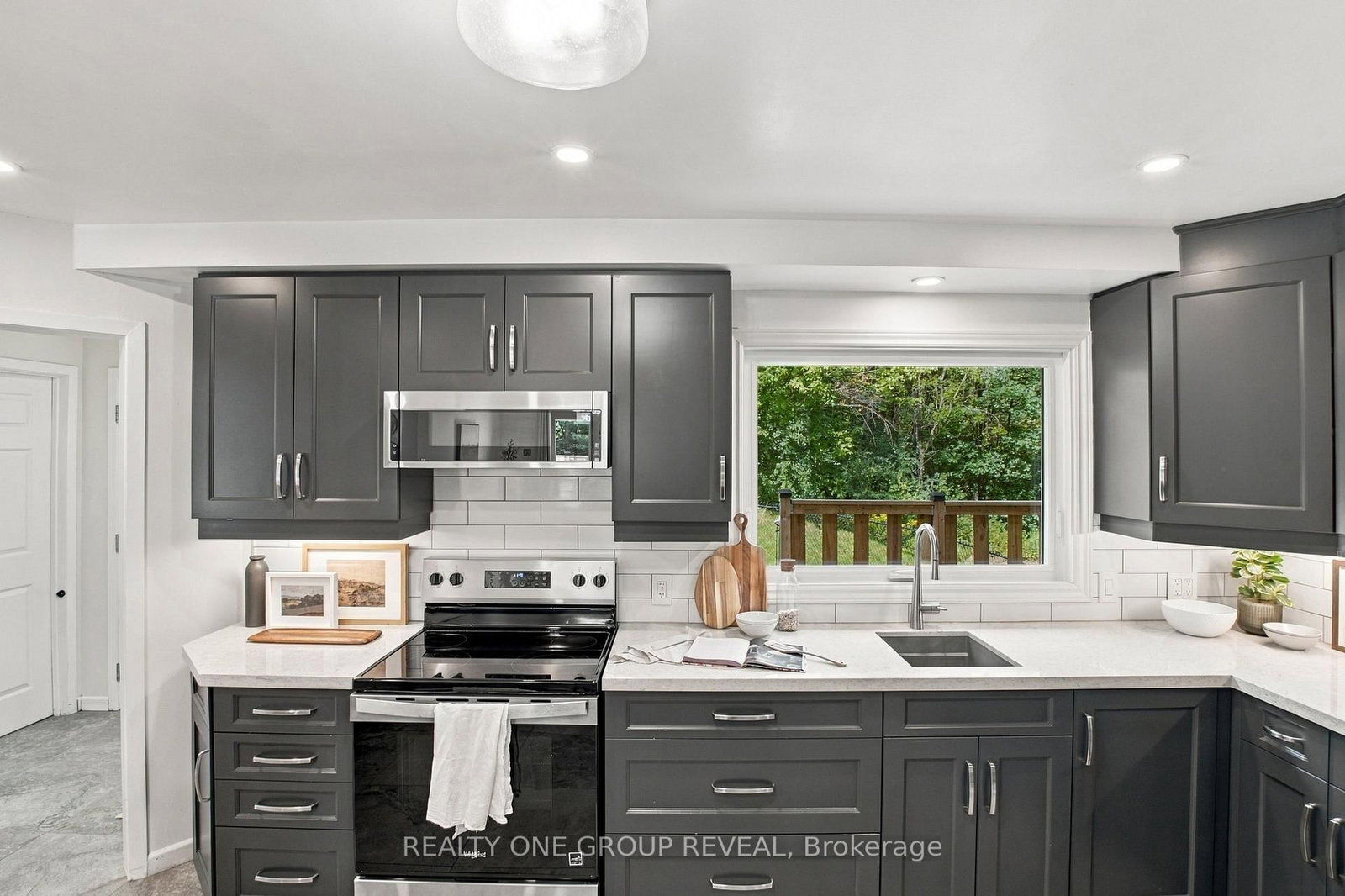 2163 Boundary Road • Clarington, ON photo 6