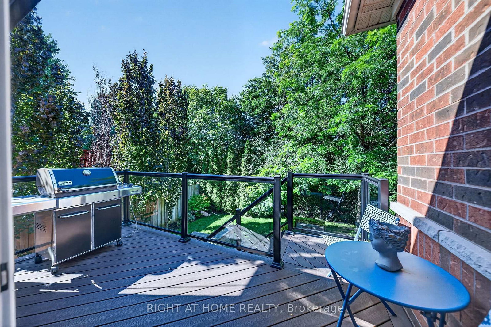 8 Branthaven Court • Whitby, ON photo 20