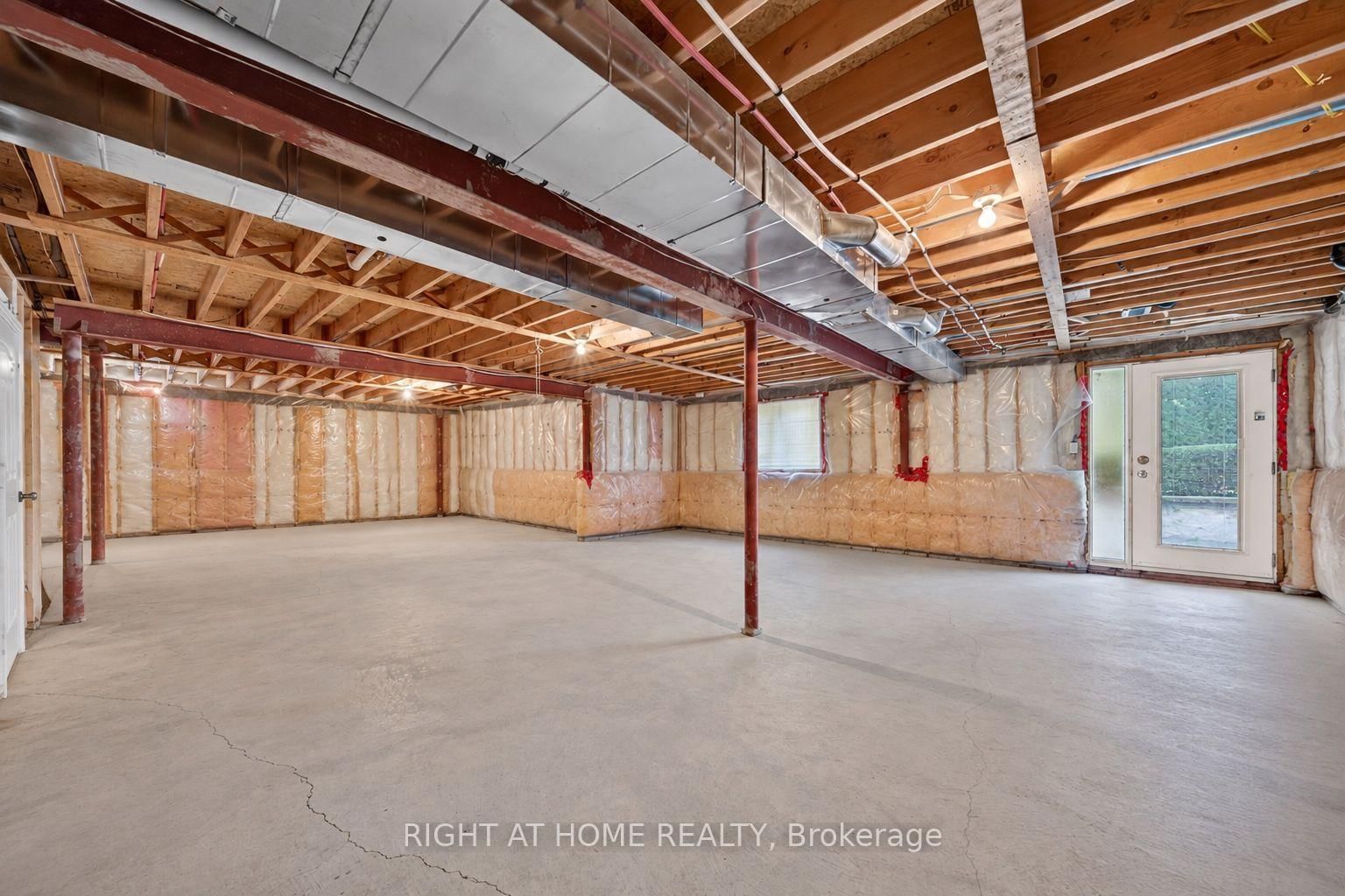 8 Branthaven Court • Whitby, ON photo 37