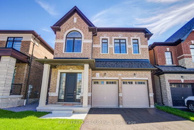 427 Coronation Road • Whitby, ON photo 3