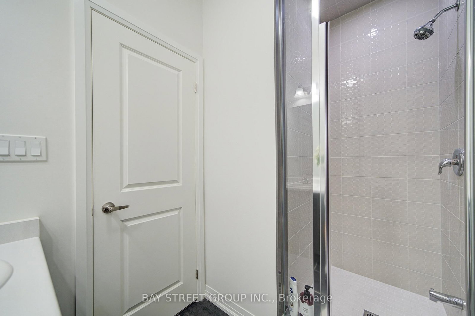 427 Coronation Road • Whitby, ON photo 86