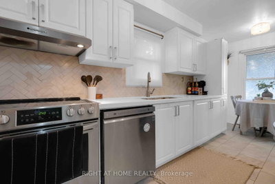 1055 Central Park Boulevard N • ##4 • Oshawa, ON photo 5