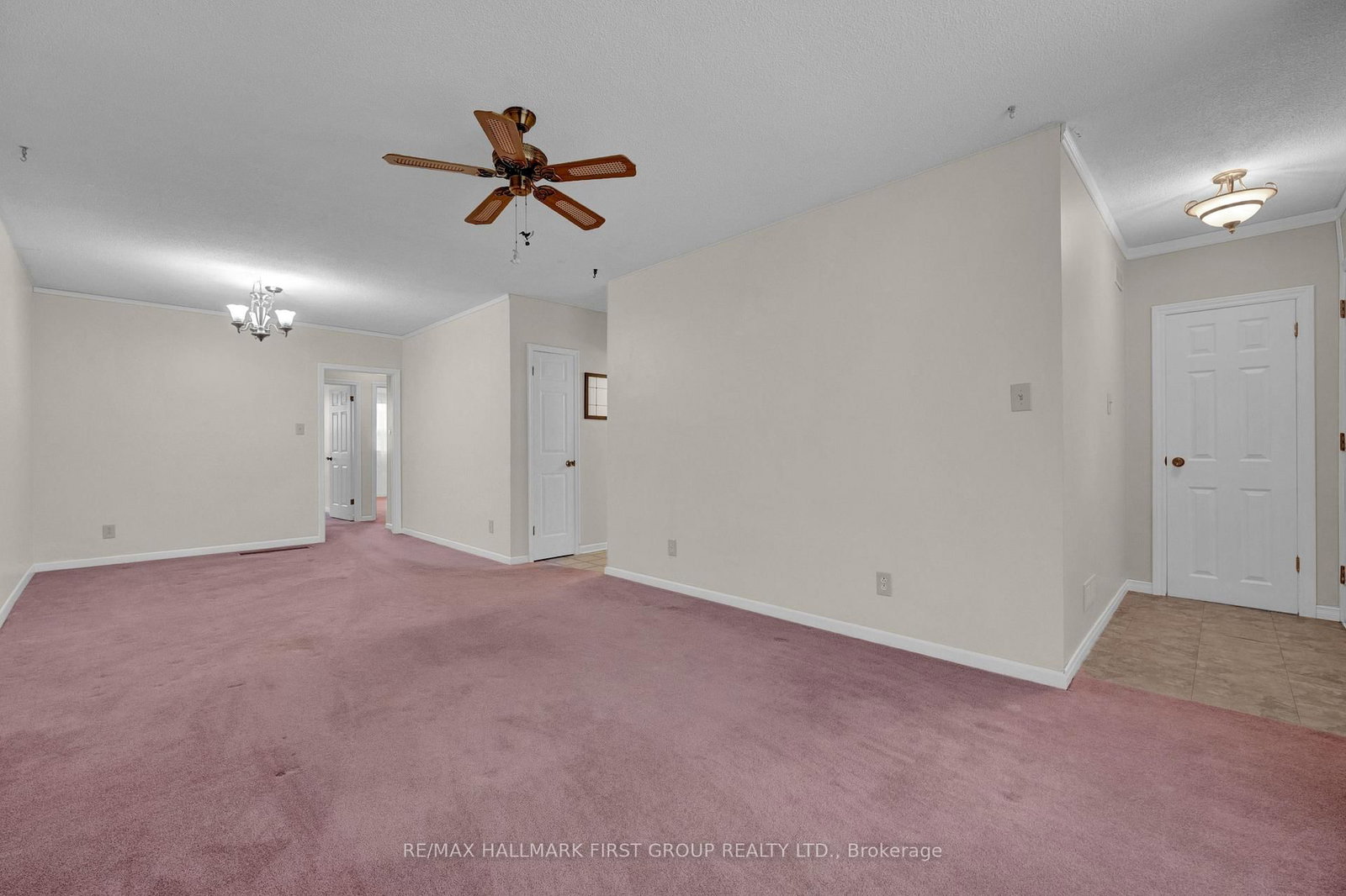 35 Tulloch Drive • Ajax, ON photo 10