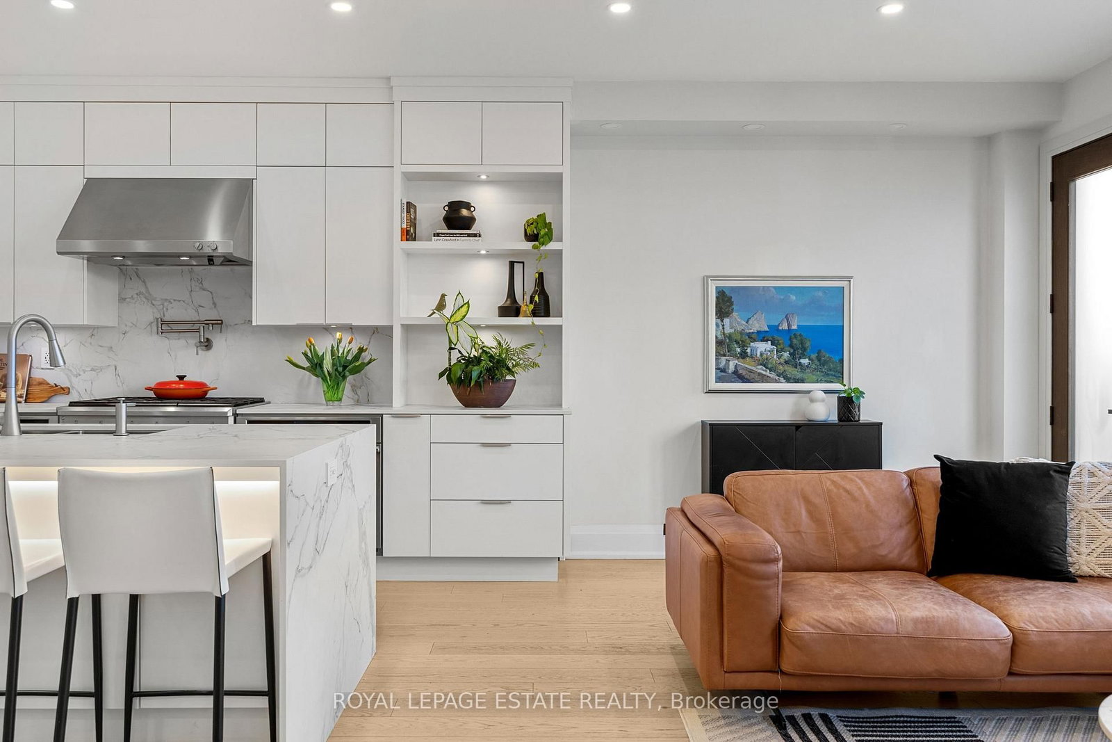 95 Boardwalk Drive • Toronto, ON photo 15